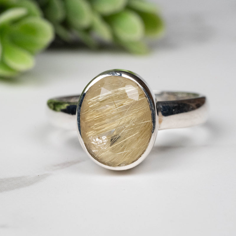 Rutilated Quartz Ring 10x8mm Size 8