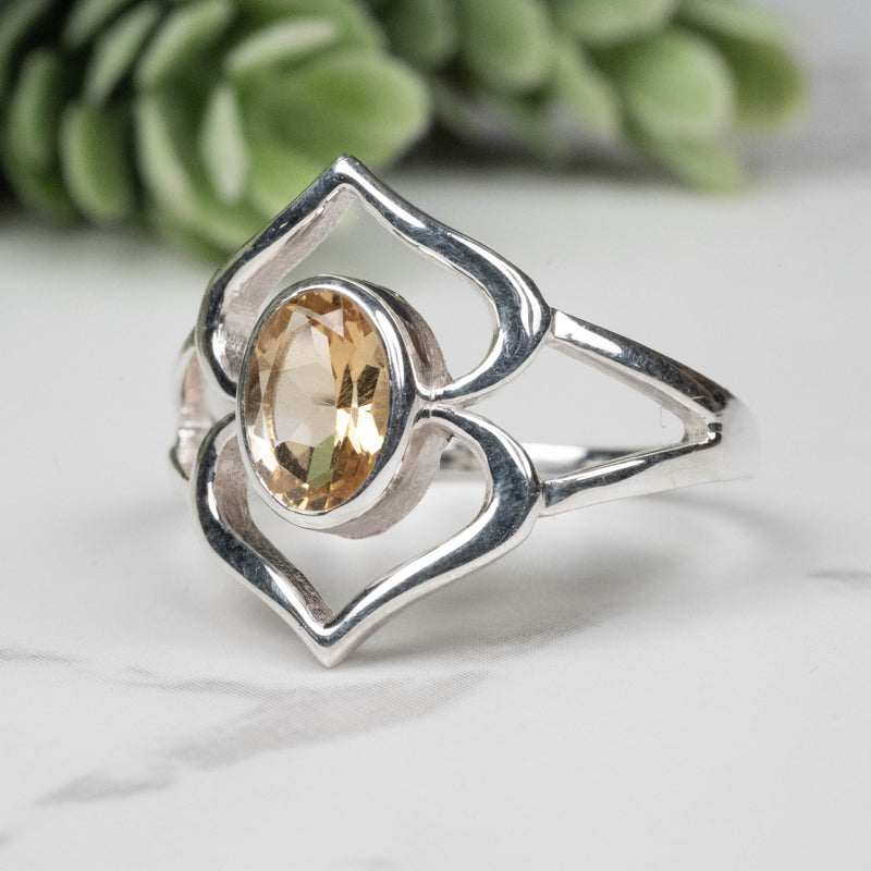 Citrine Ring 8x6mm Size 8
