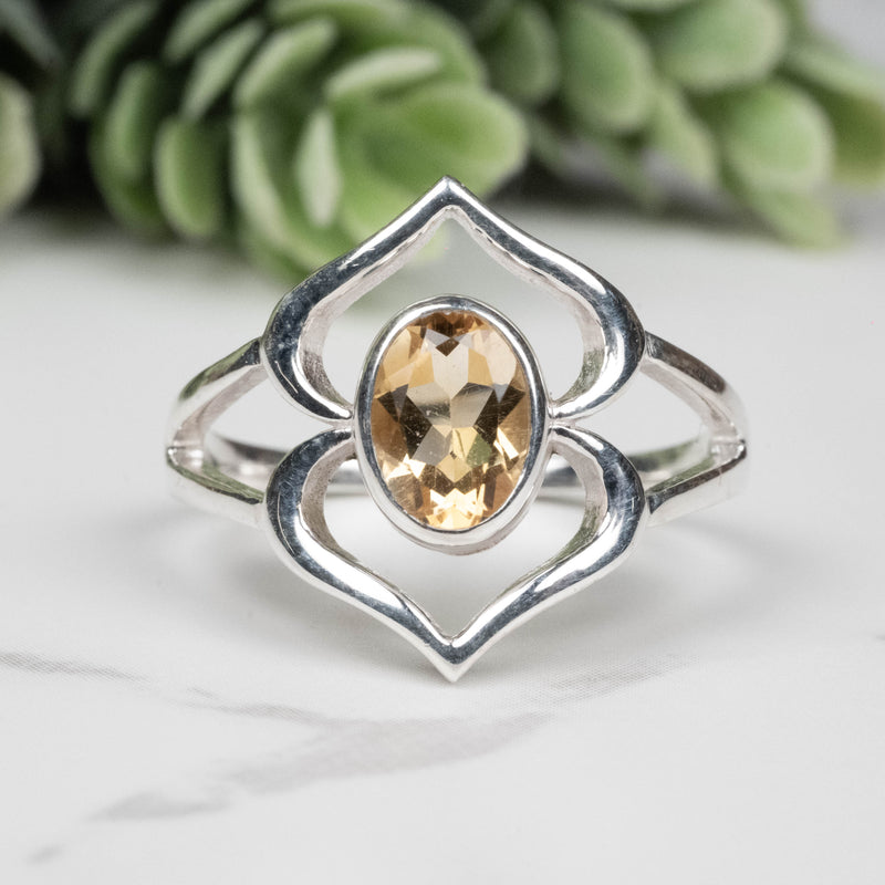 Citrine Ring 8x6mm Size 8