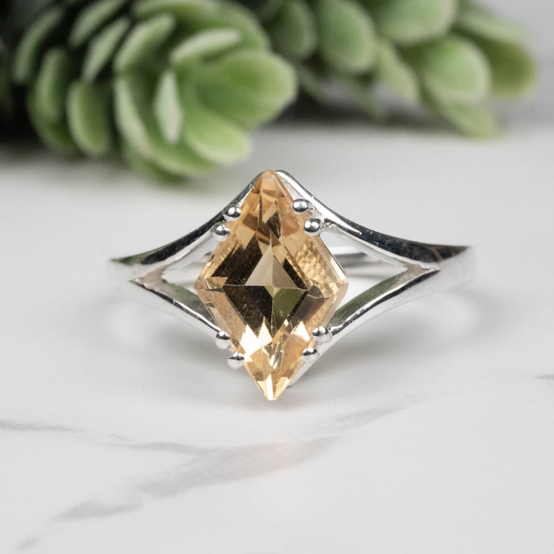 Citrine Ring 12x8mm Size 9