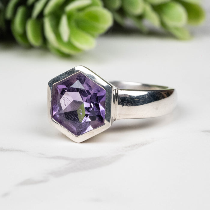 Amethyst Ring 9mm Size 6
