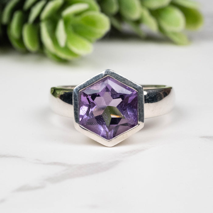 Amethyst Ring 9mm Size 6