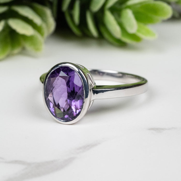 Amethyst Ring 9x7mm Size 6