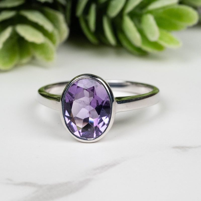 Amethyst Ring 9x7mm Size 7