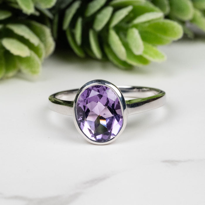 Amethyst Ring 9x7mm Size 7