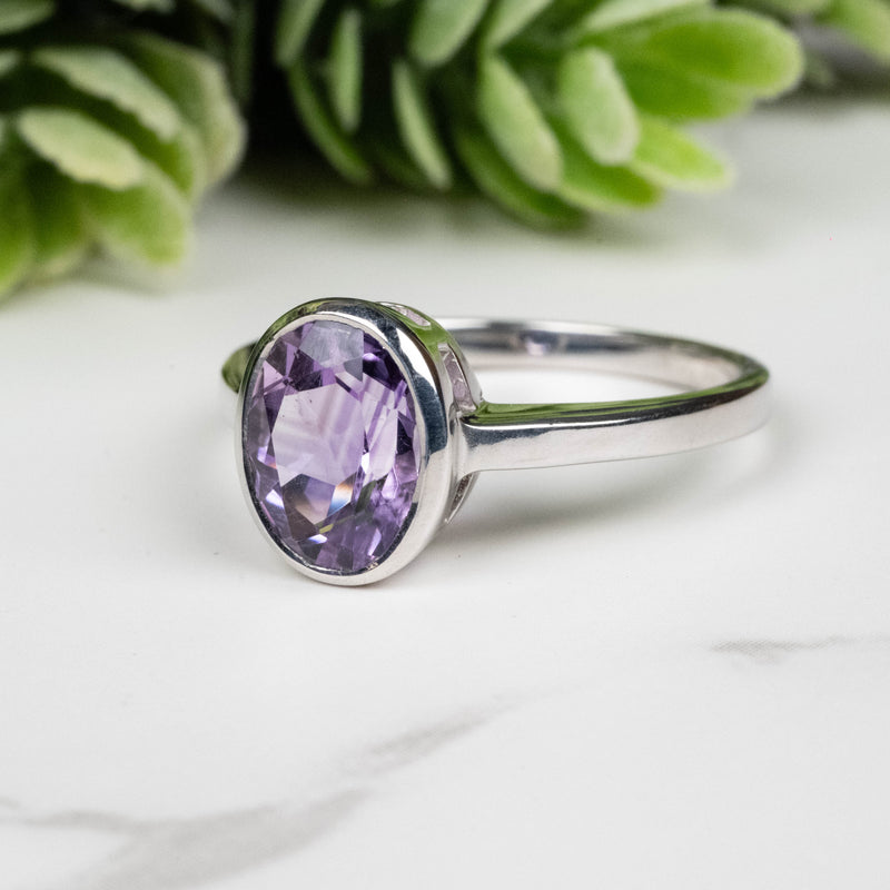 Amethyst Ring 9x7mm Size 8