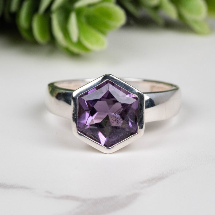 Amethyst Ring 9mm Size 7
