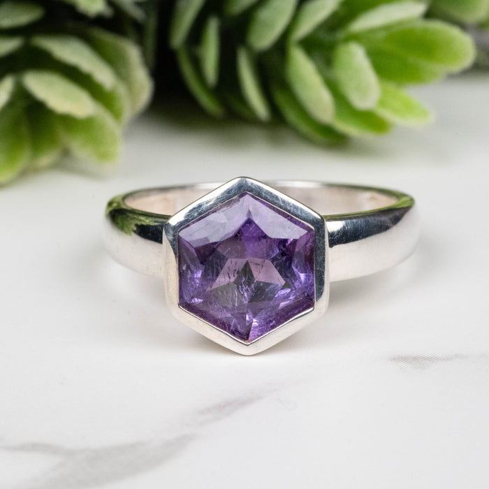 Amethyst Ring 9mm Size 8
