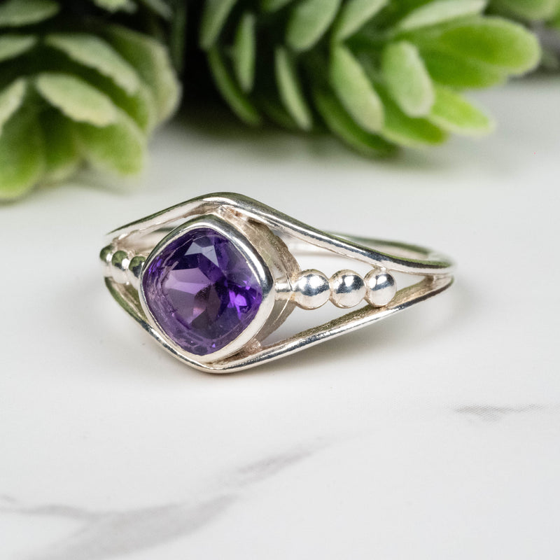 Amethyst Ring 6.5mm Size 7