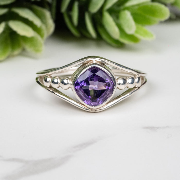 Amethyst Ring 6.5mm Size 7