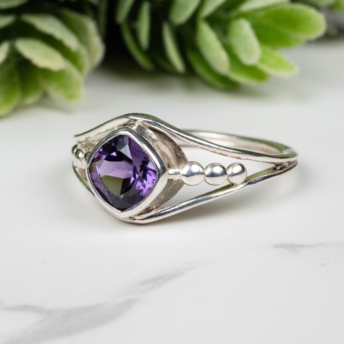 Amethyst Ring 6.5mm Size 8