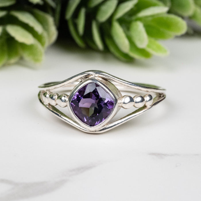 Amethyst Ring 6.5mm Size 8