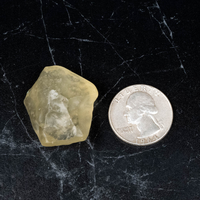 Libyan Desert Glass 13.08 g 30x28x16mm