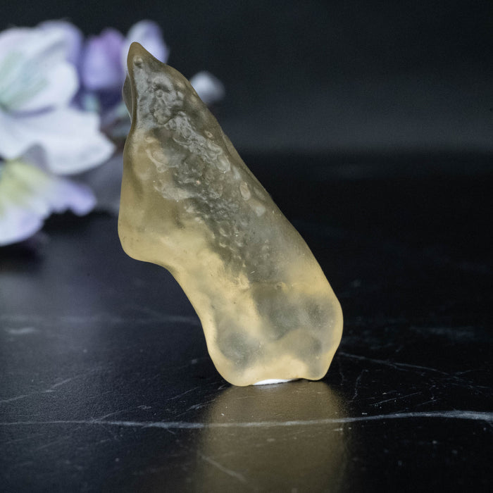 Libyan Desert Glass 11.47 g 43x16x16mm