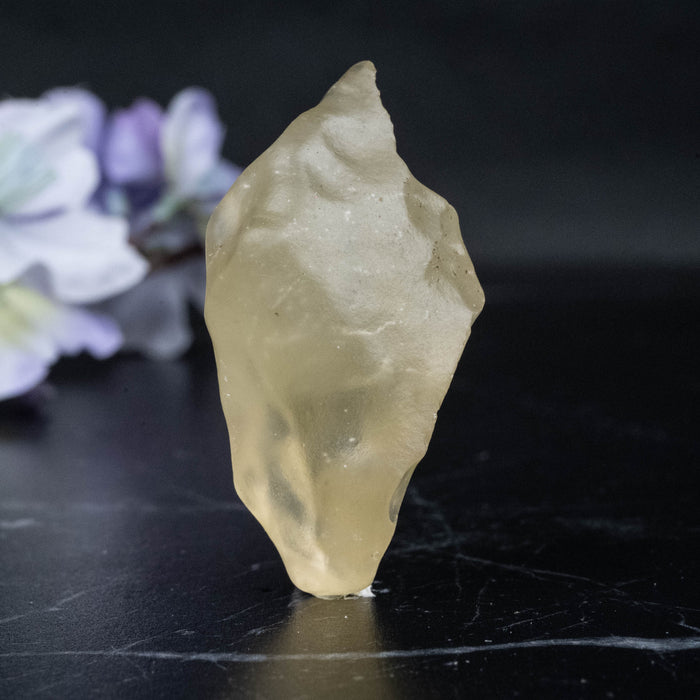 Libyan Desert Glass 15.27 g 44x22x19mm