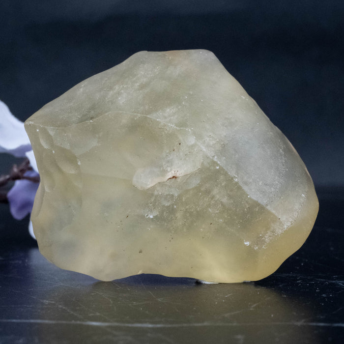 Libyan Desert Glass 86.53 g 61x61x24mm