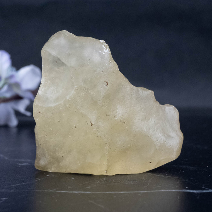 Libyan Desert Glass 58.92 g 51x50x29mm
