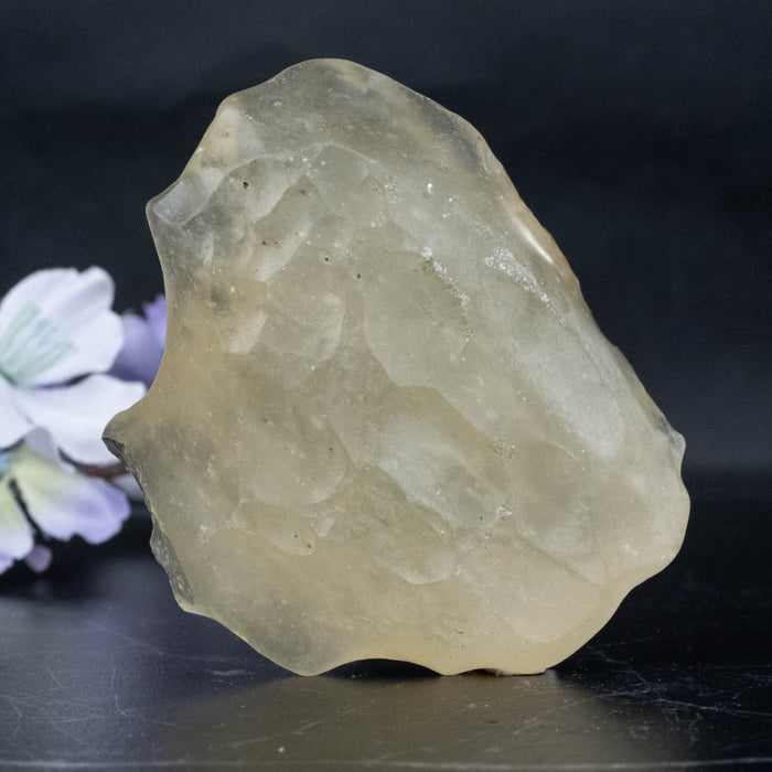Libyan Desert Glass 89.02 g 67x55x23mm
