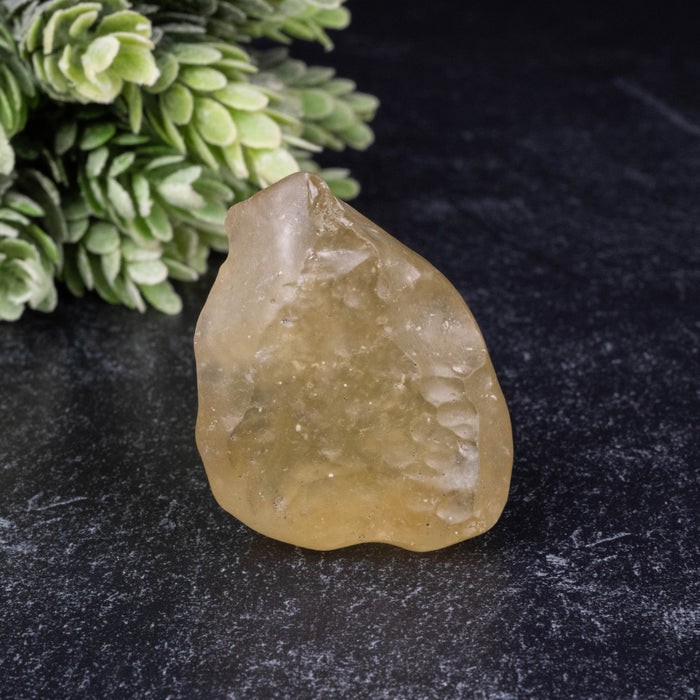 Libyan Desert Glass 40.95 g 48x36x25mm