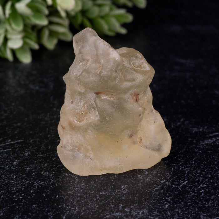 Libyan Desert Glass 19.80 g 32x29x27mm
