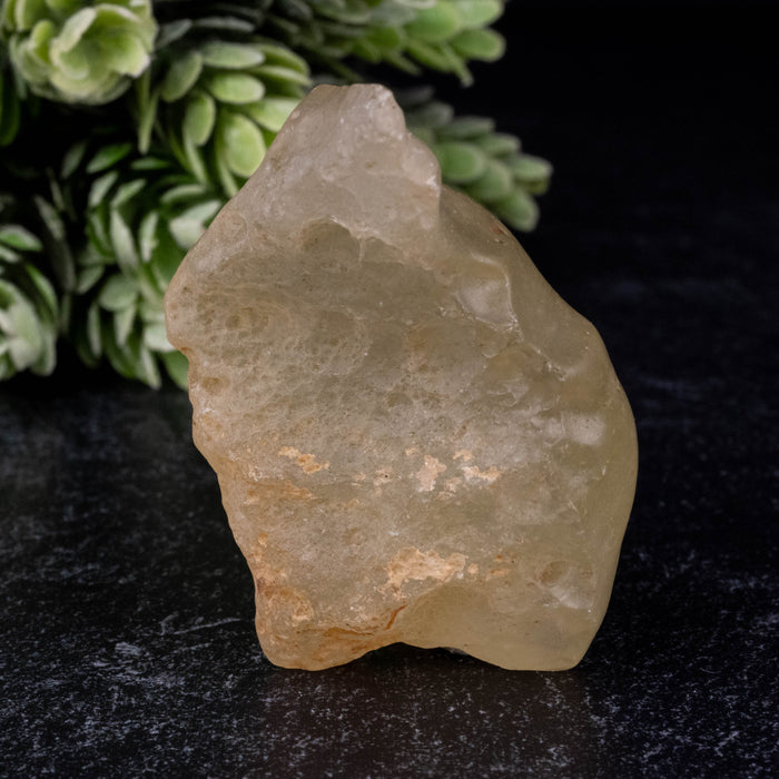 Libyan Desert Glass 45.43 g 52x42x35mm