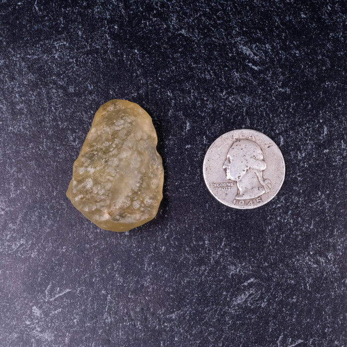 Libyan Desert Glass 17.67 g 40x26x19mm