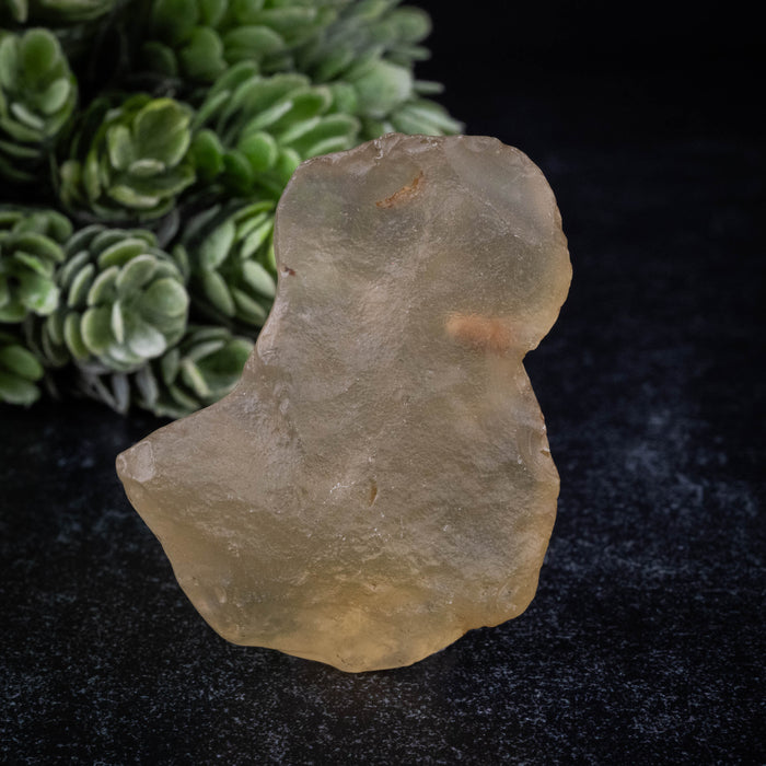 Libyan Desert Glass 24.07 g 52x40x16mm