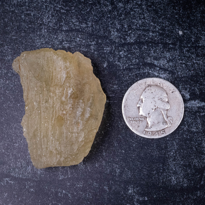 Libyan Desert Glass 32.99 g 47x31x22mm