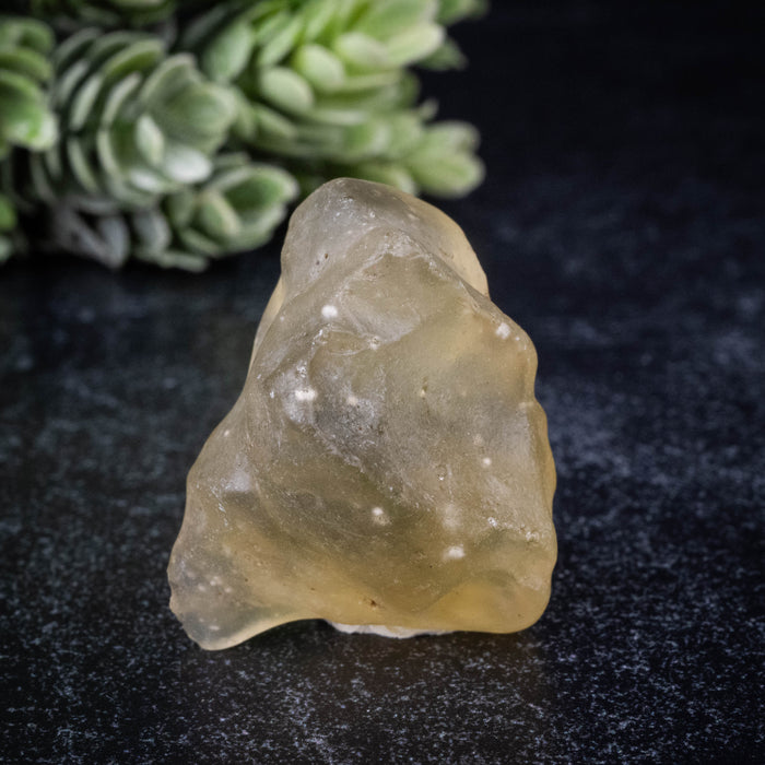 Libyan Desert Glass 16.68 g 34x27x22mm