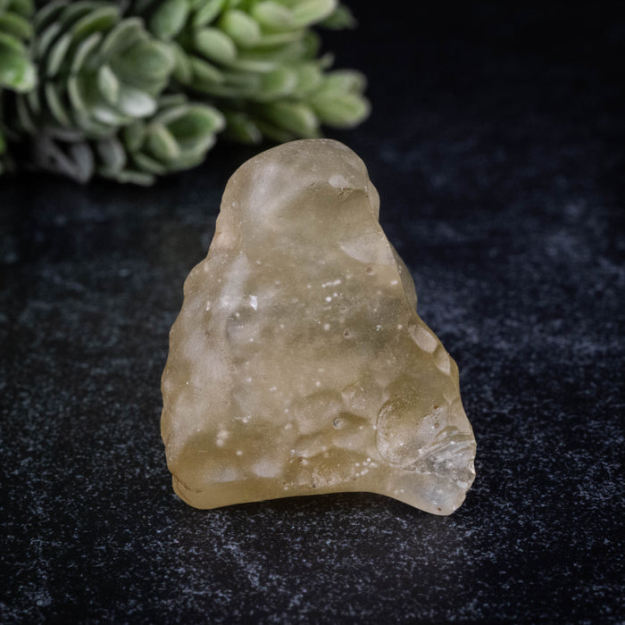 Libyan Desert Glass 16.68 g 34x27x22mm