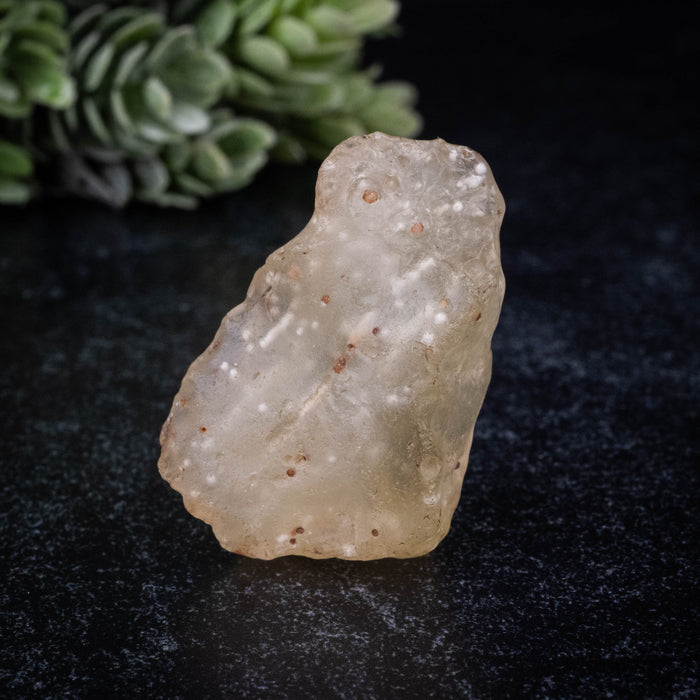 Libyan Desert Glass 13.46 g 37x23x17mm