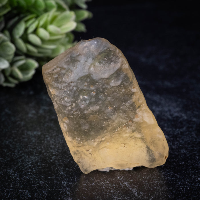 Libyan Desert Glass 14.52 g 41x25x13mm