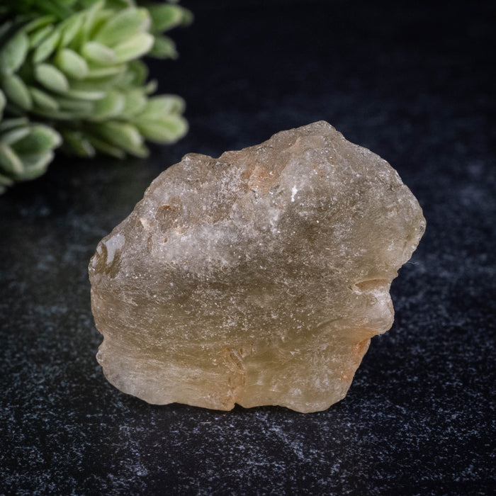 Libyan Desert Glass 21.11 g 38x31x21mm
