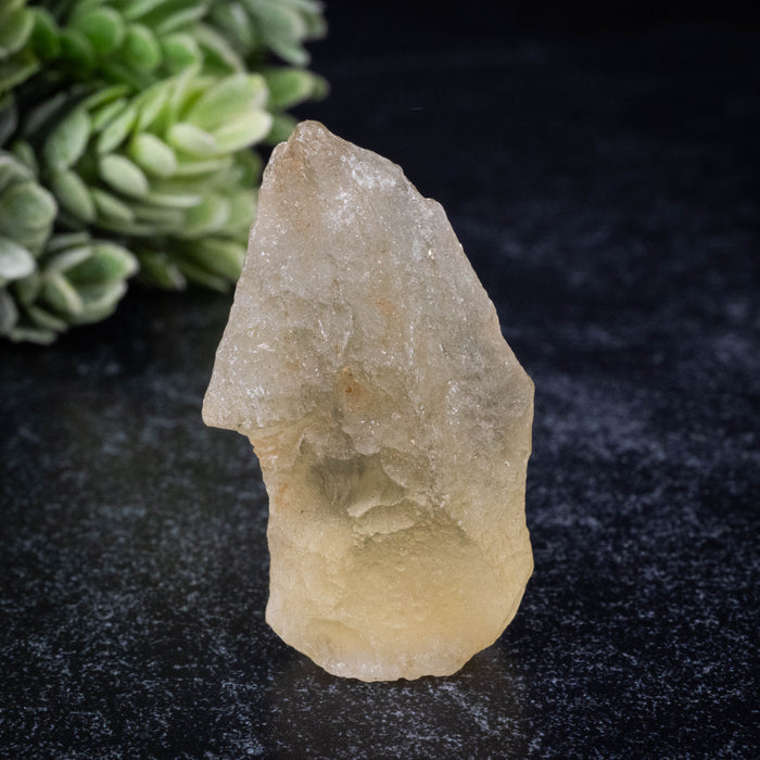 Libyan Desert Glass 14.04 g 42x24x18mm