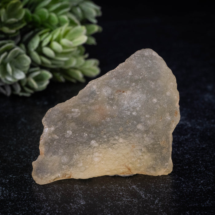 Libyan Desert Glass 21.16 g 51x35x14mm