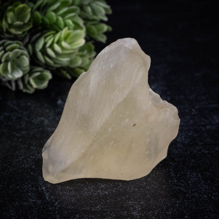 Libyan Desert Glass 59.56 g 45x44x38mm