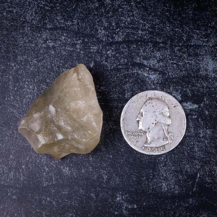 Libyan Desert Glass 17.38 g 32x30x17mm