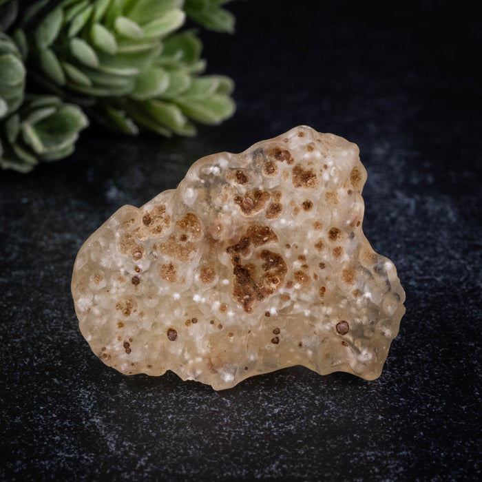 Libyan Desert Glass 14.22 g 36x31x18mm