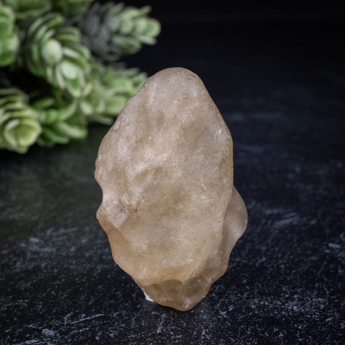 Libyan Desert Glass 24.36 g 45x27x22mm