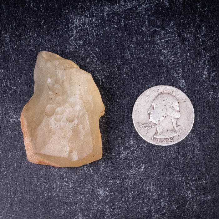 Libyan Desert Glass 28.44 g 44x34x19mm