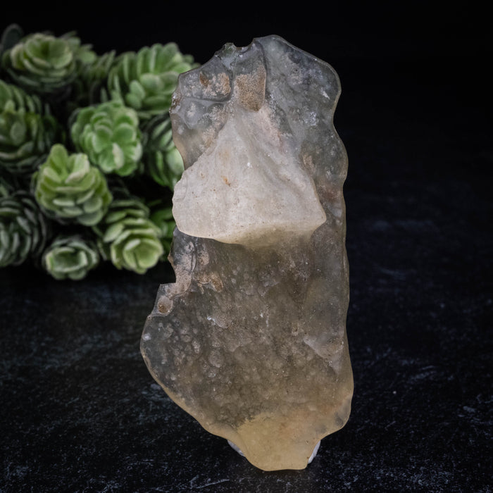 Libyan Desert Glass 44.44 g 81x39x20mm
