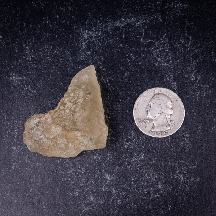 Libyan Desert Glass 24.77 g 38x36x25mm