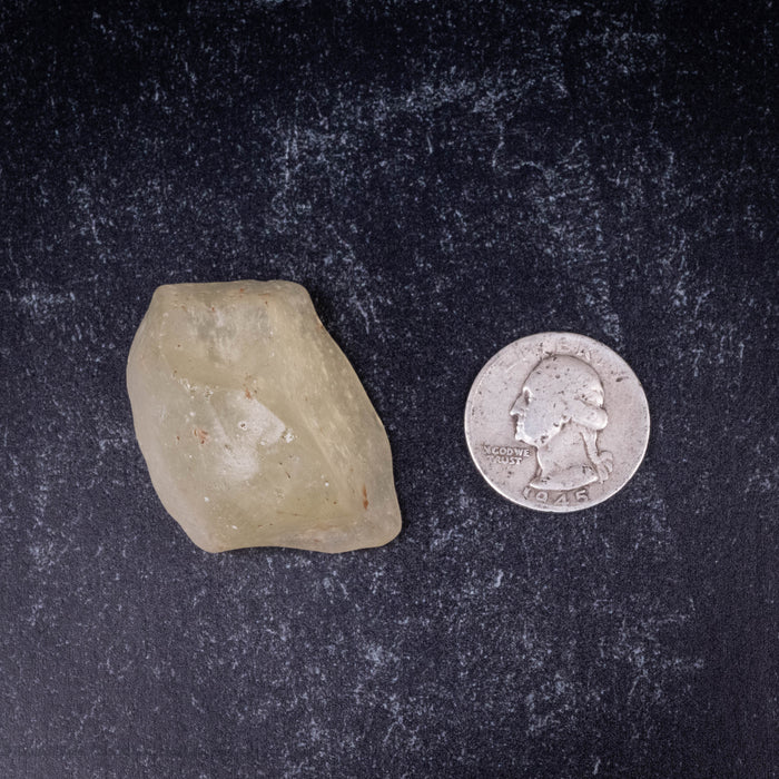 Libyan Desert Glass 28.86 g 38x30x26mm