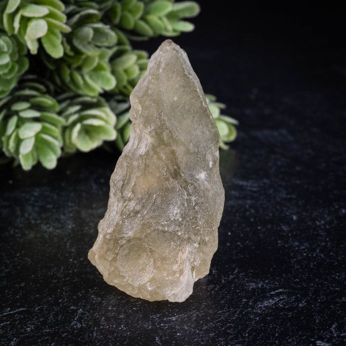 Libyan Desert Glass 22.02 g 58x25x20mm