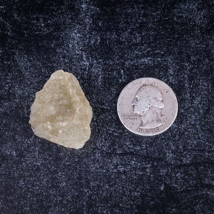 Libyan Desert Glass 10.99 g 28x25x19mm