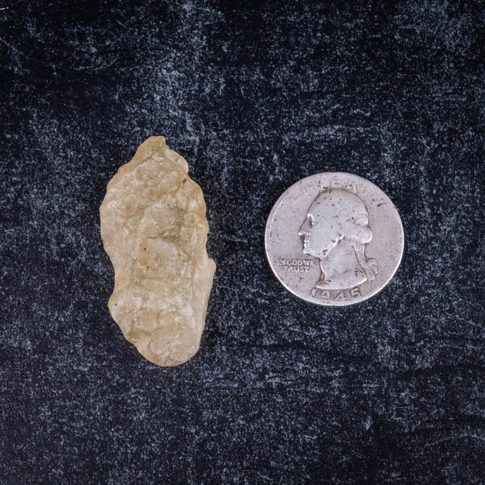 Libyan Desert Glass 9.97 g 39x18x13mm