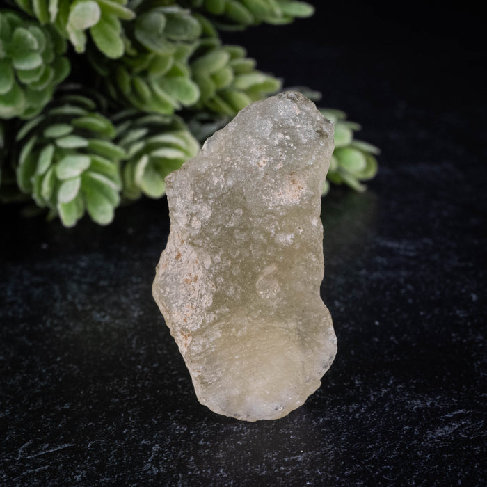 Libyan Desert Glass 15.27 g 44x25x19mm