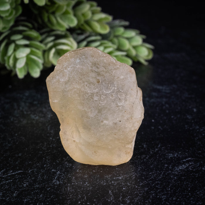 Libyan Desert Glass 19.29 g 38x28x19mm