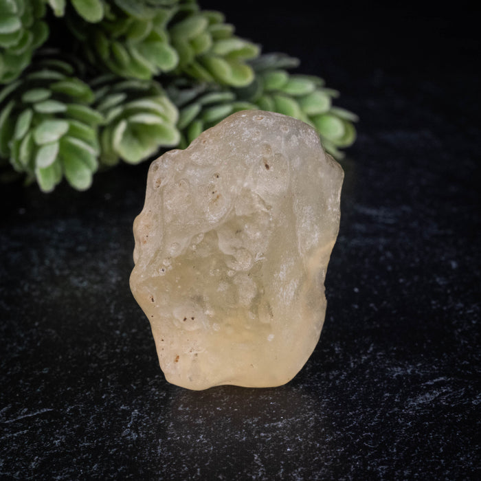 Libyan Desert Glass 19.29 g 38x28x19mm