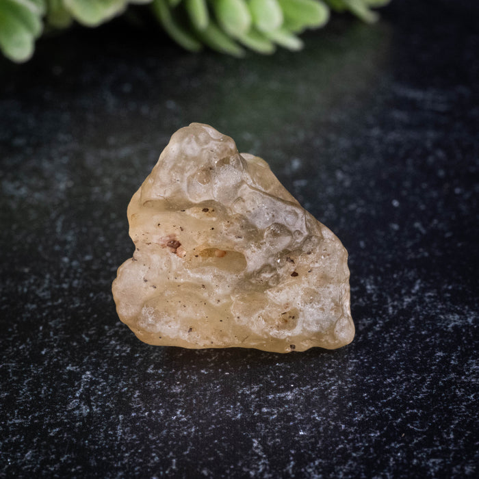 Libyan Desert Glass 7.51 g 24x24x19mm